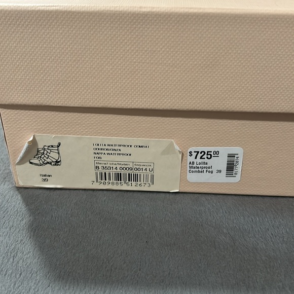 Alexandre Birman Lolita cream combat boots size 39 brand new in box - Picture 7 of 7